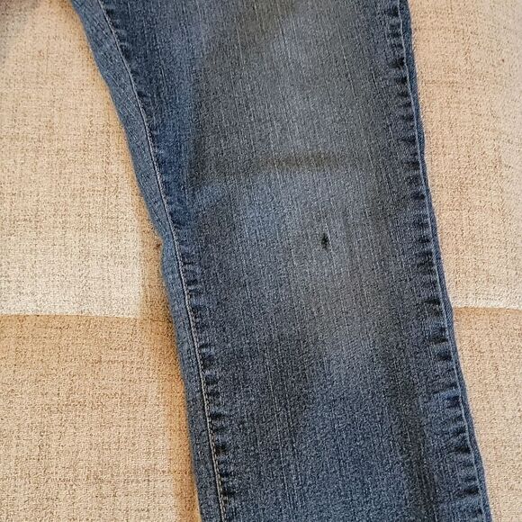 Signature by Levi Strauss Skiny Jeans - Picture 2 of 6